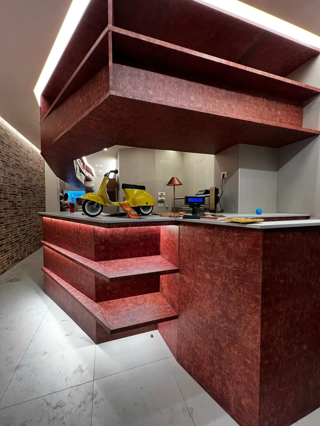 Insegna Ristorante & Bar realizzata da Publimedia One