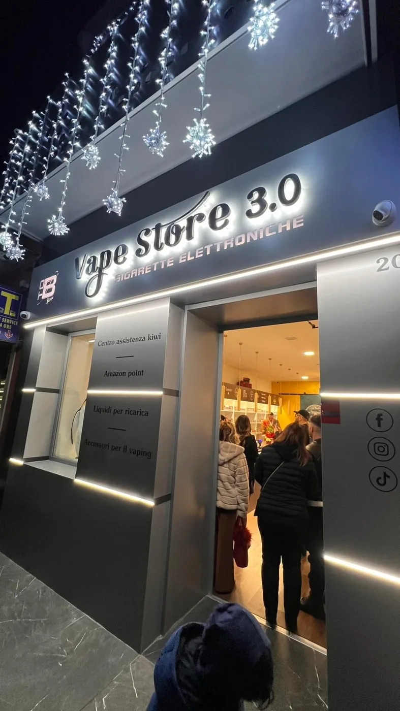 Insegna Shopping & Servizi realizzata da Publimedia One